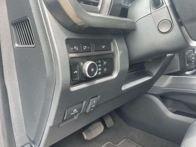 2024 Ford F-250 Lariat photo 21