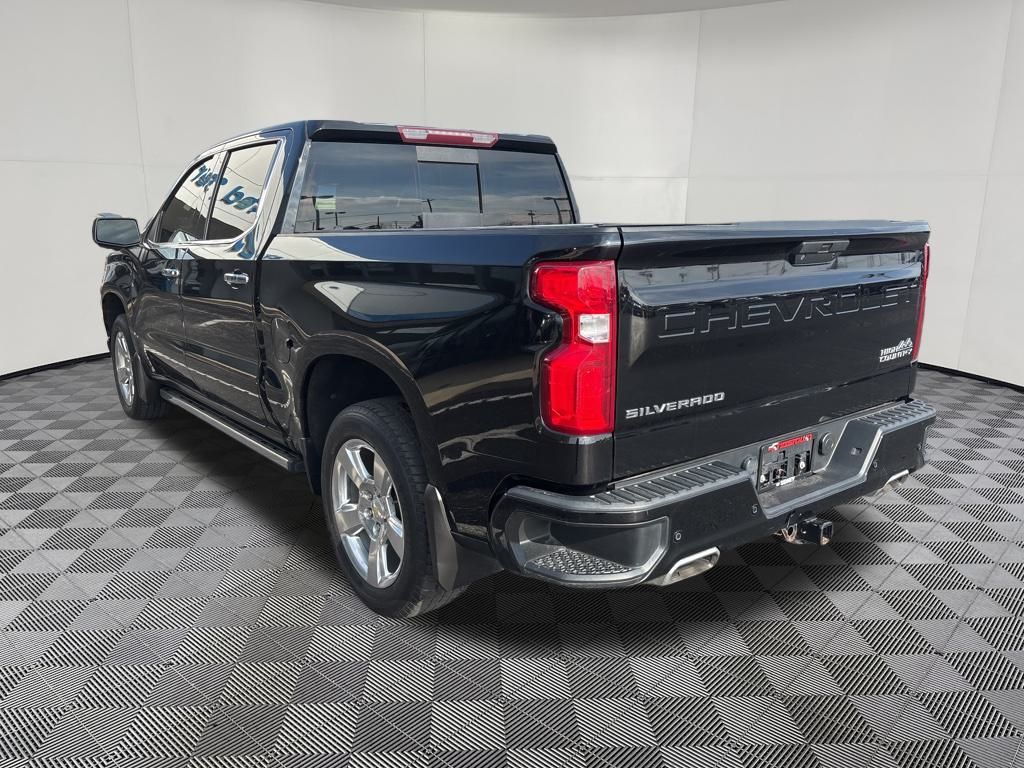 2021 Chevrolet Silverado 1500 High Country photo 2