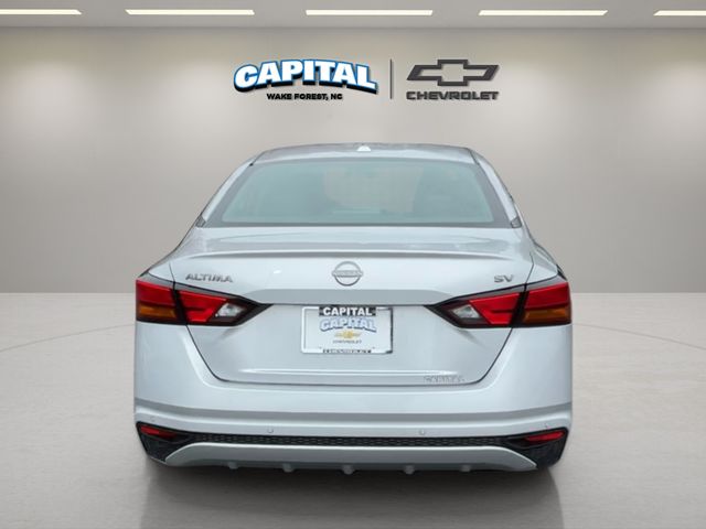 2024 Nissan Altima 2.5 SV photo 3