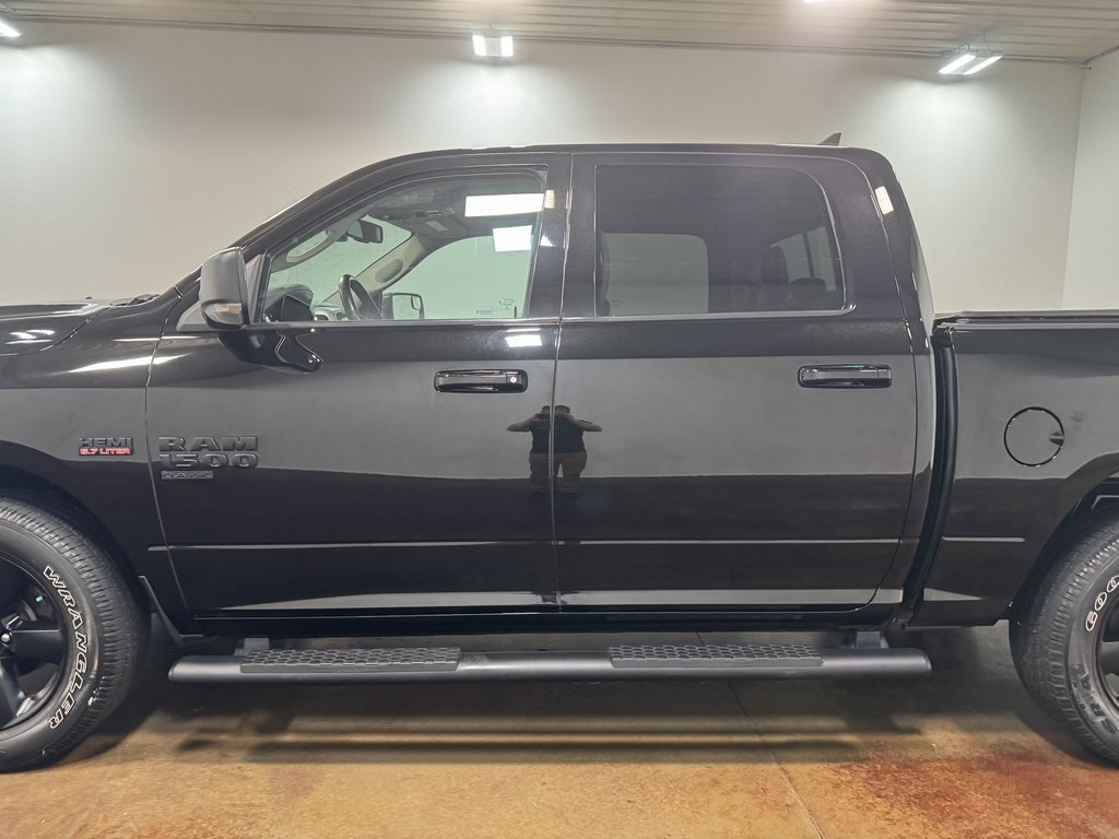 2019 Ram 1500 Classic SLT photo 34