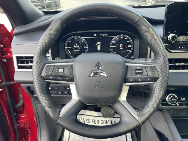 2025 Mitsubishi Outlander SEL Black Edition photo 18