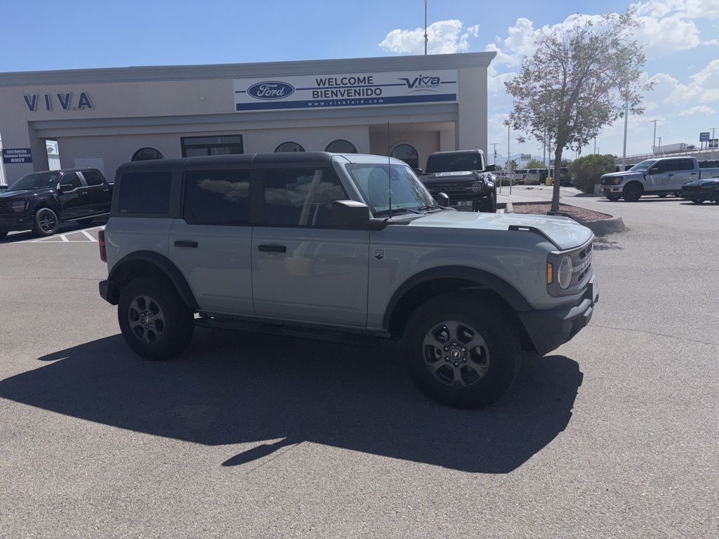 2022 Ford Bronco Big Bend photo 4
