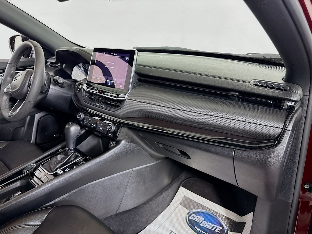 2022 Jeep Compass Altitude photo 28