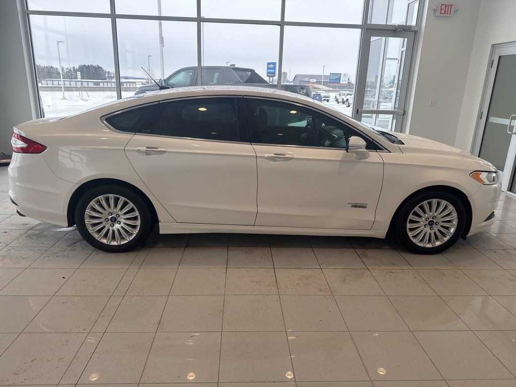 2016 Ford Fusion Energi SE Luxury's photo