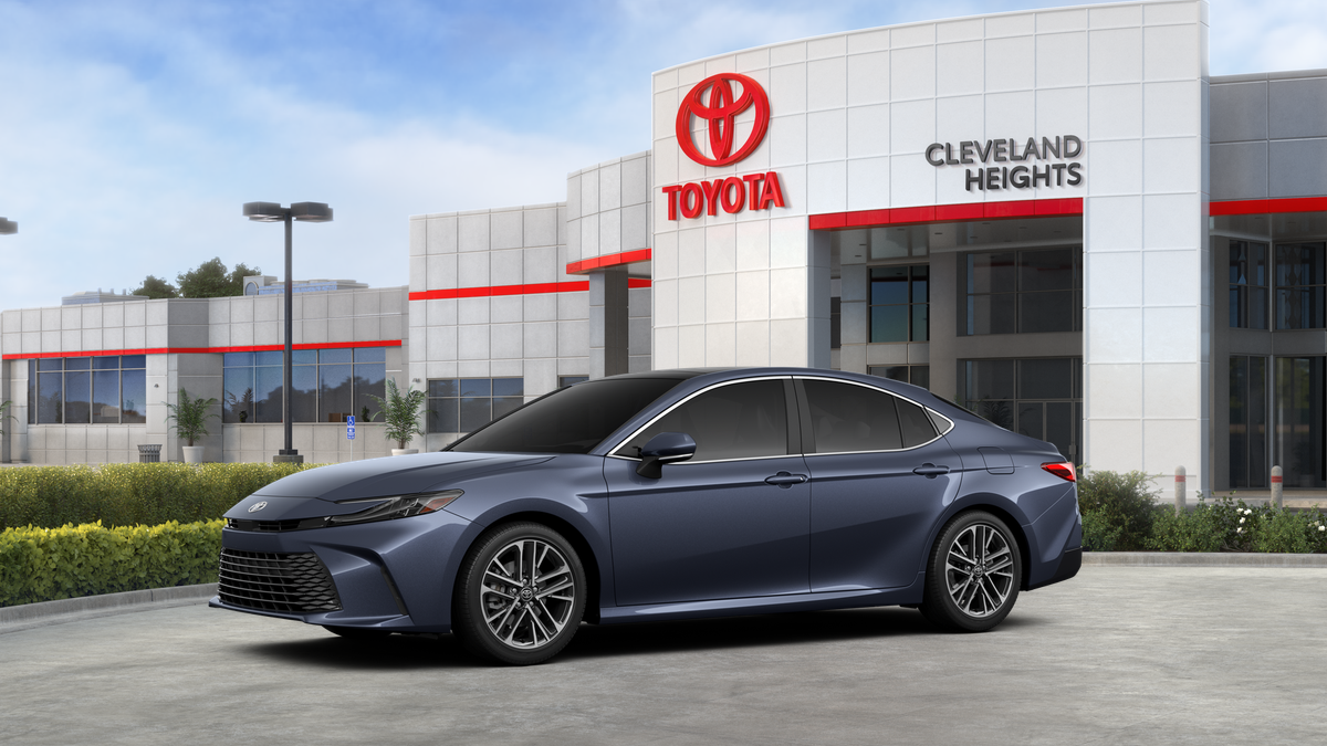 2026 Toyota Camry XLE photo 2