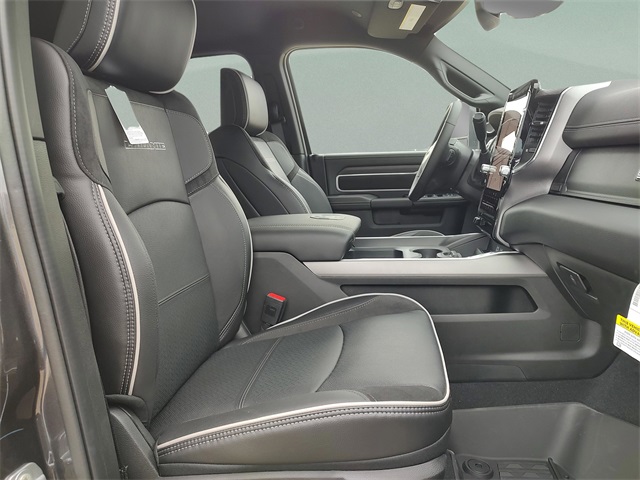 2025 Ram 2500 Laramie photo 30