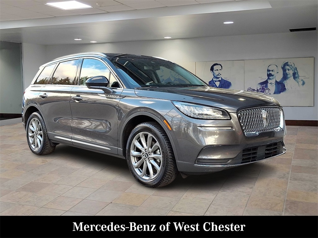 2020 Lincoln Corsair Base's photo