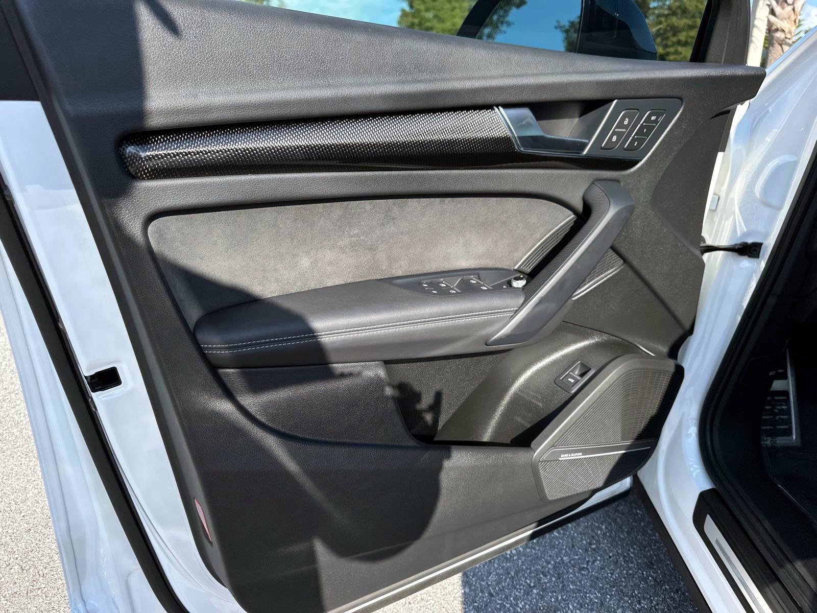 2023 Audi SQ5 Premium Plus photo 17