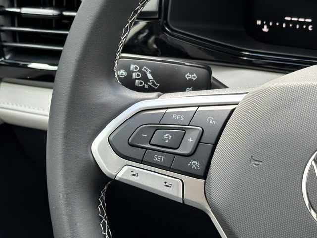 2025 Volkswagen Taos S photo 18
