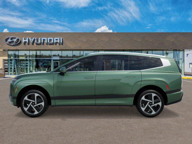 2026 Hyundai Ioniq photo 3