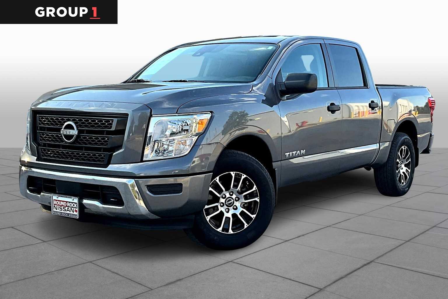 2024 Nissan Titan SV