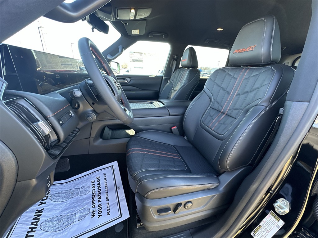 2025 Nissan Armada photo 4