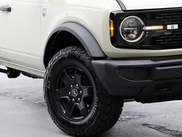 2025 Ford Bronco Big Bend photo 3