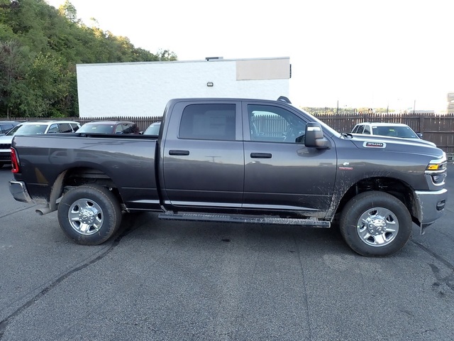 2026 Ram 3500 Tradesman photo 7