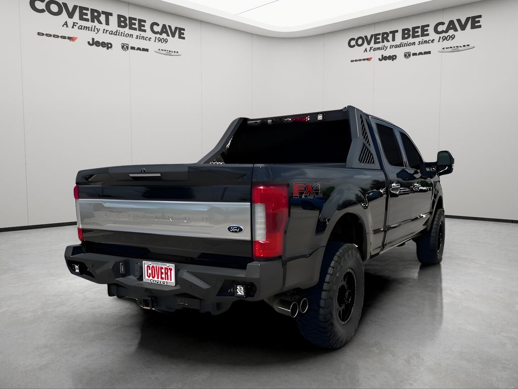 2019 Ford F-250 Platinum photo 4