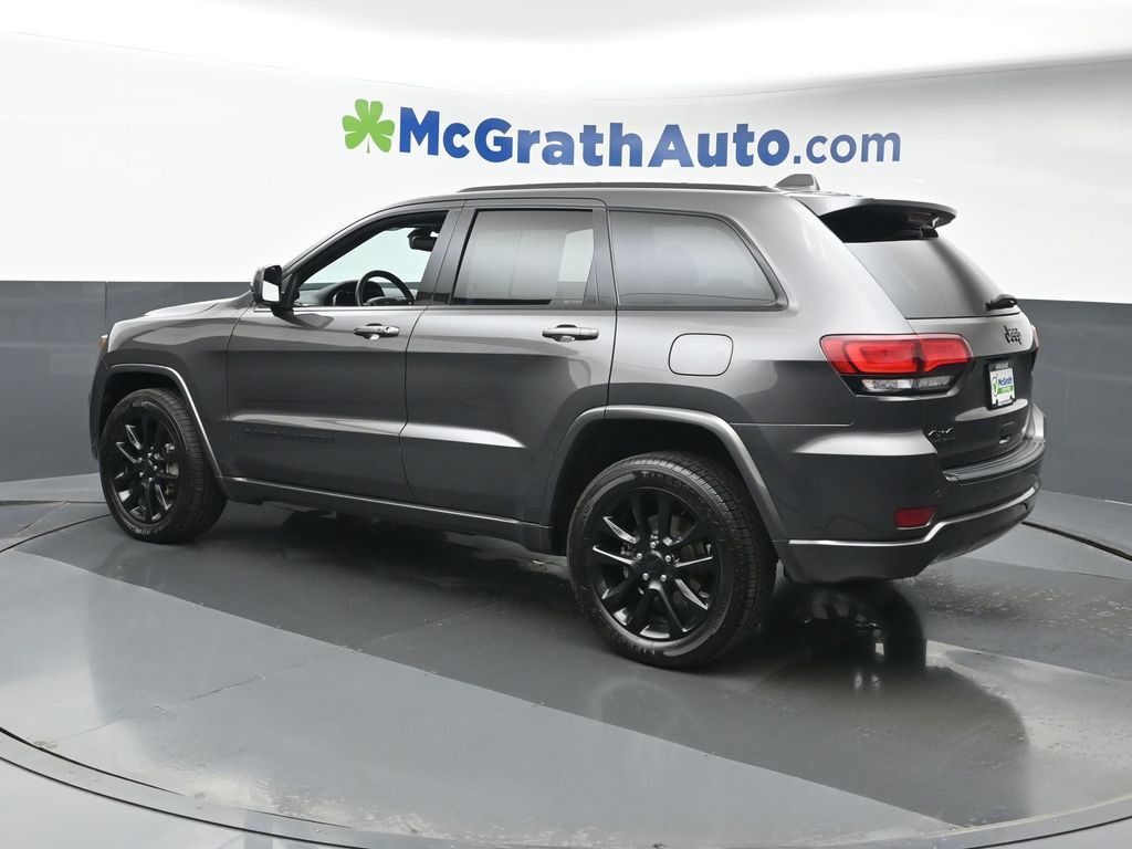 2020 Jeep Grand Cherokee Altitude photo 16