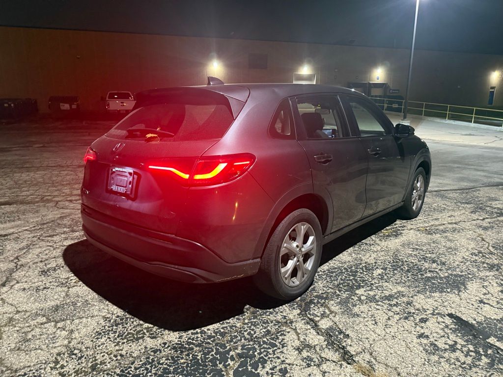 2024 Honda HR-V LX photo 4