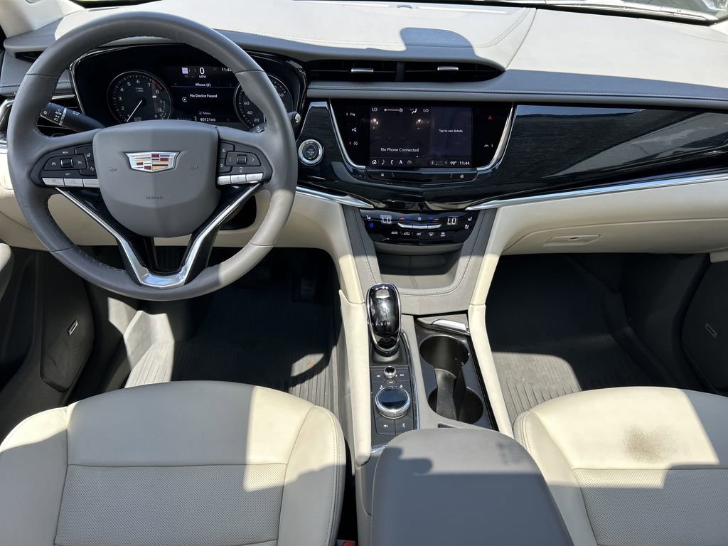 2023 Cadillac XT6 Premium Luxury photo 13