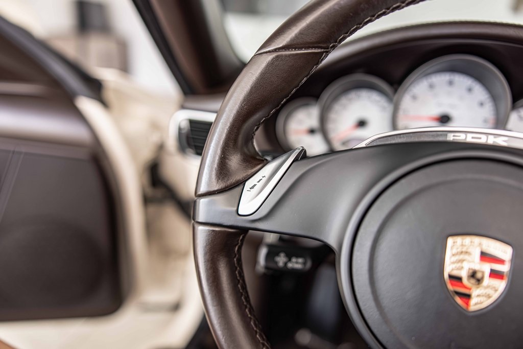 2012 PORSCHE 911 - Image 26