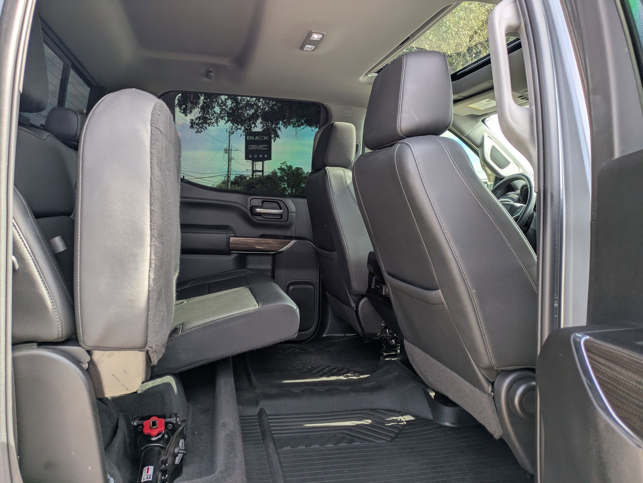 2022 Chevrolet Silverado 1500 LT Trail Boss photo 28