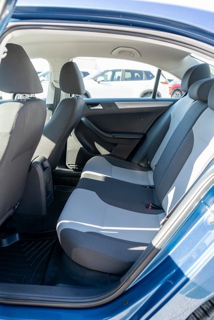 2018 Volkswagen Jetta 1.4T S photo 9