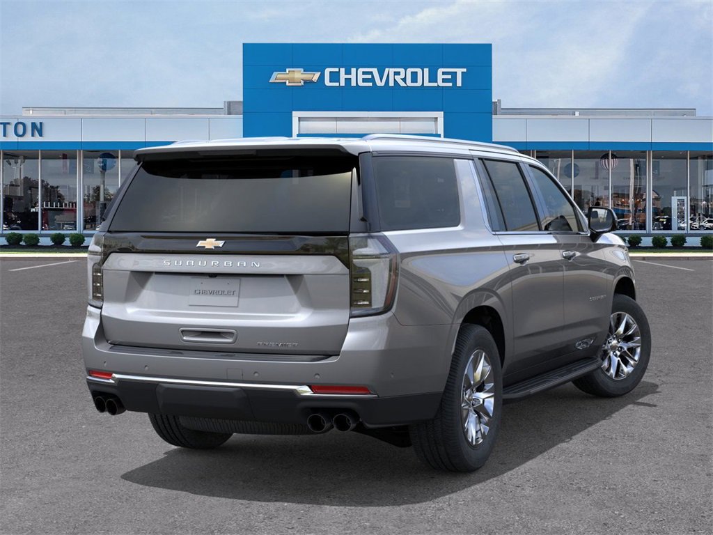 2025 Chevrolet Suburban Premier photo 2
