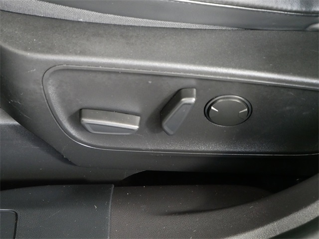 2023 Ford Escape ST-Line photo 14