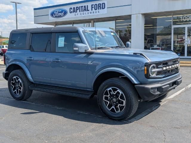 2025 Ford Bronco Outer Banks photo 33
