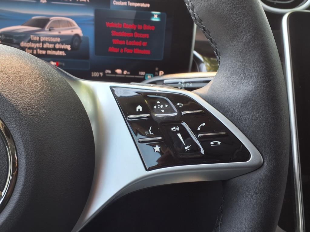 2025 Mercedes Benz GLC 350e 4MATIC photo 13