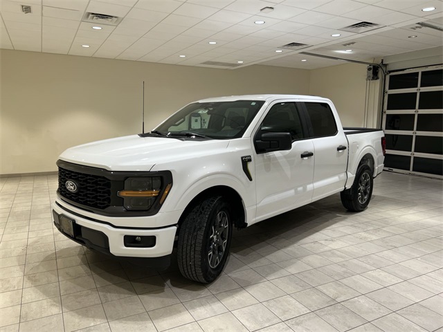 2025 Ford F-150 STX's photo
