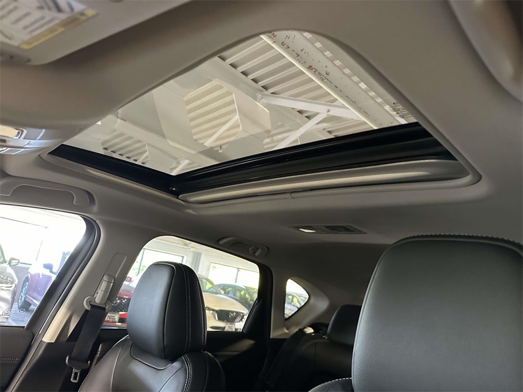 2025 Mazda CX-5 2.5 Premium Plus photo 2