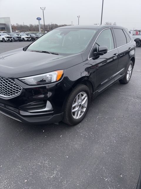 2024 Ford Edge SEL's photo