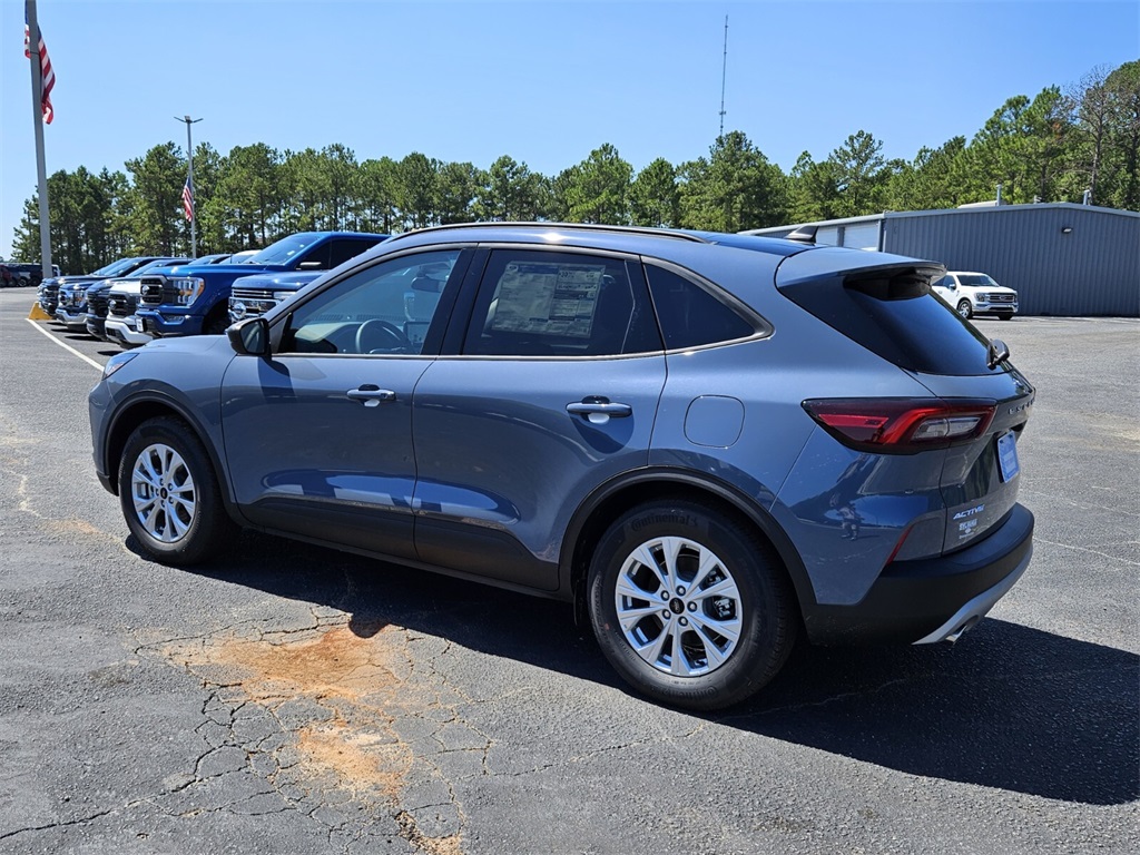 2025 Ford Escape Active photo 9