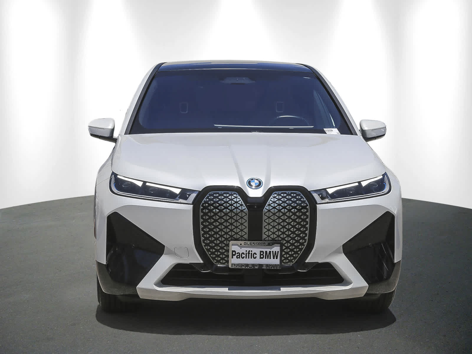 Used 2024 BMW iX Base with VIN WB533CF0XRCR13417 for sale in Glendale, CA