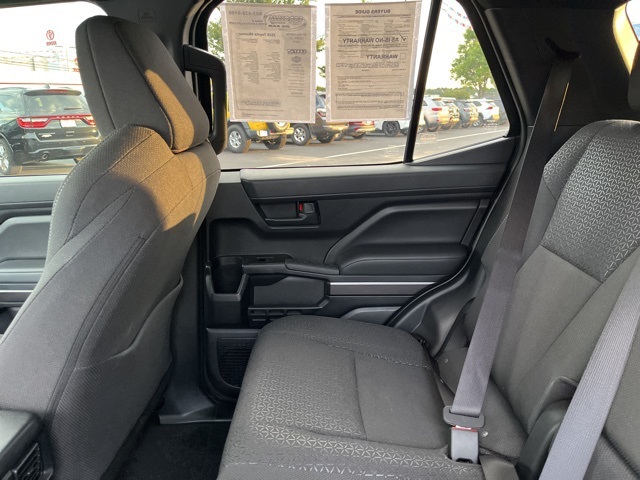 2025 Toyota 4Runner SR5 photo 12