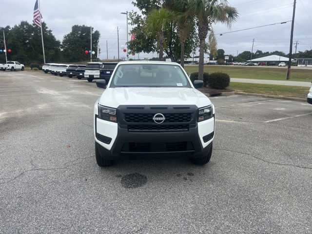 2026 Nissan Frontier King Cab S photo 2