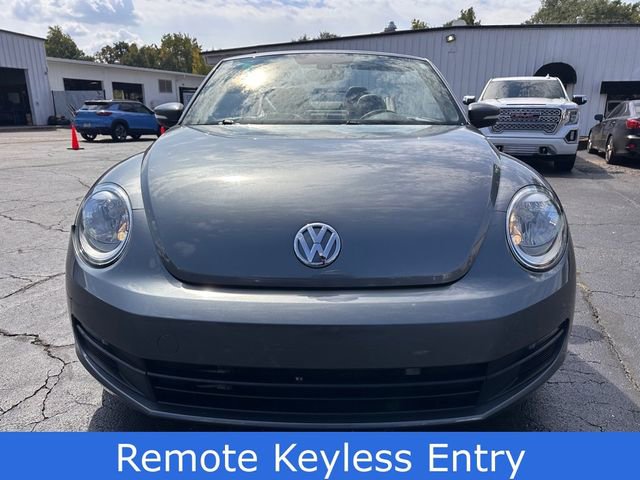 2016 Volkswagen Beetle 1.8T S photo 3