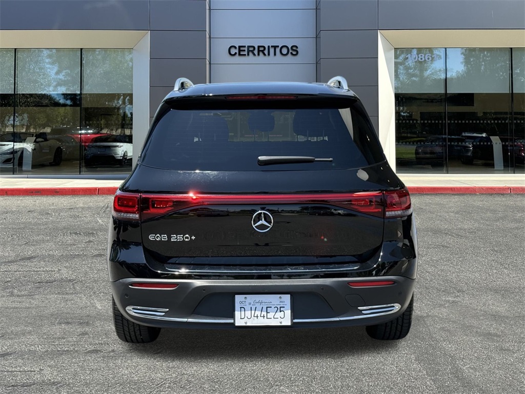 2023 Mercedes Benz EQB photo 6