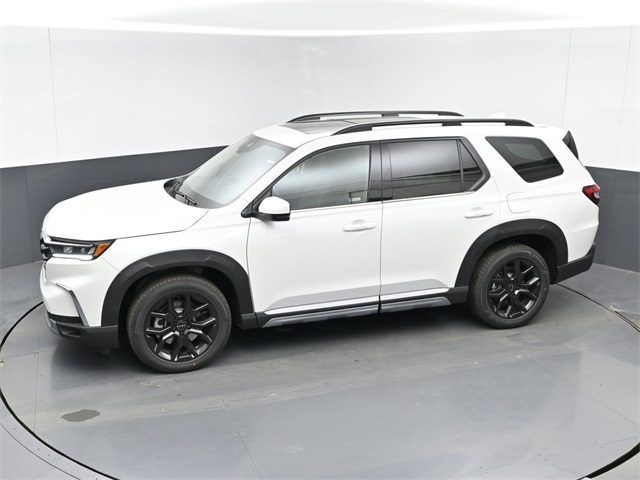 2025 Honda Pilot Touring's photo