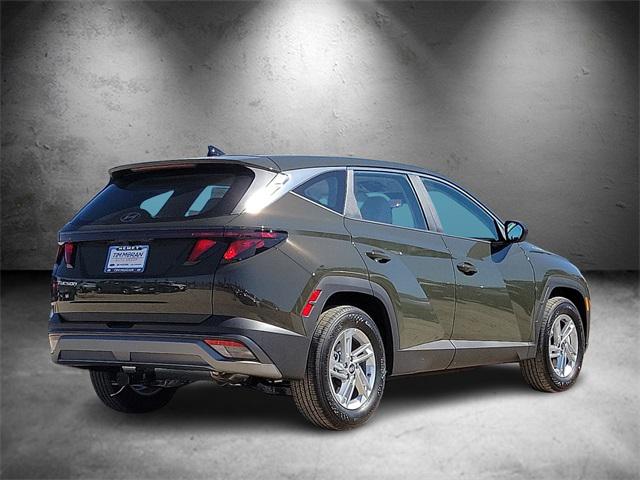 2025 Hyundai Tucson SE photo 4