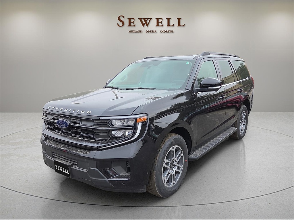 2025 Ford Expedition Active's photo