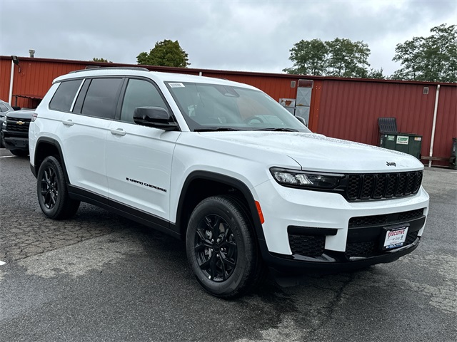 2025 Jeep Grand Cherokee Altitude X photo 5