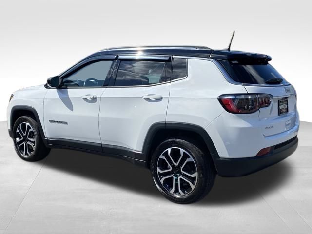 2022 Jeep Compass Limited photo 3