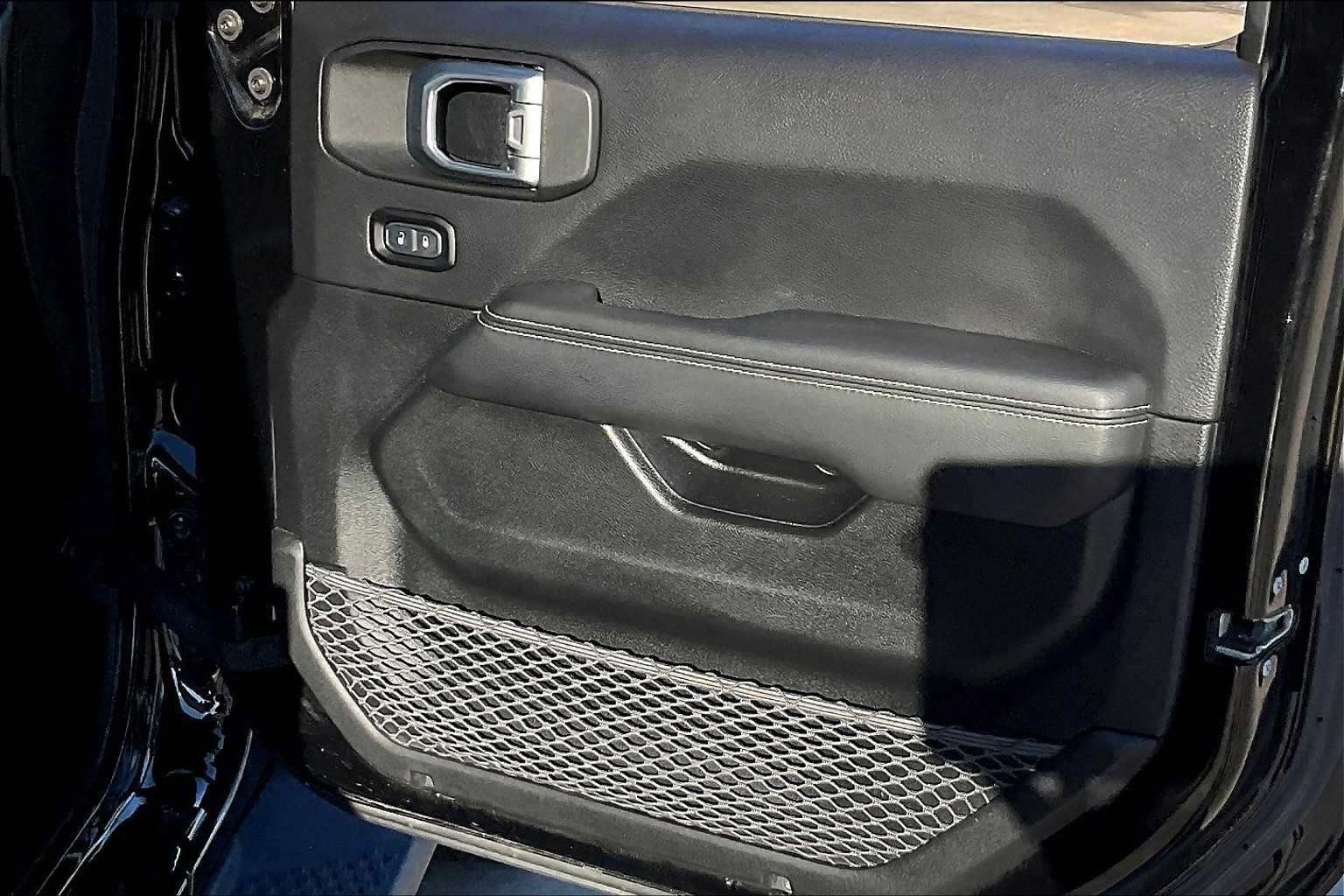 2020 Jeep Wrangler Unlimited North Edition photo 20