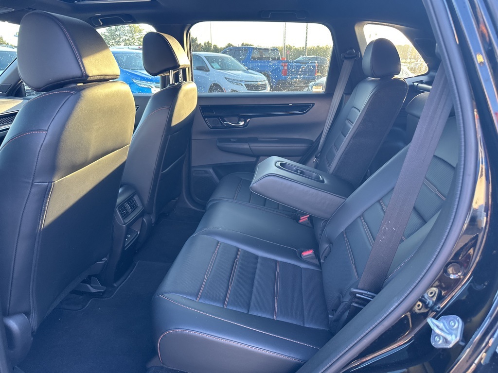2024 Honda CR-V Hybrid Sport Touring photo 23