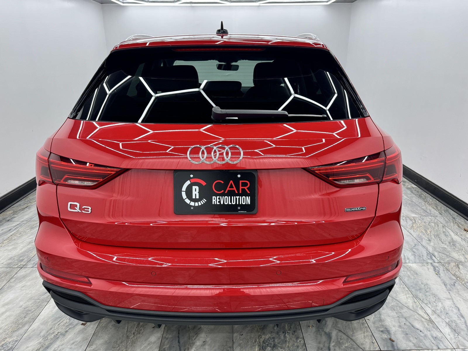 2024 Audi Q3 S line Premium photo 3
