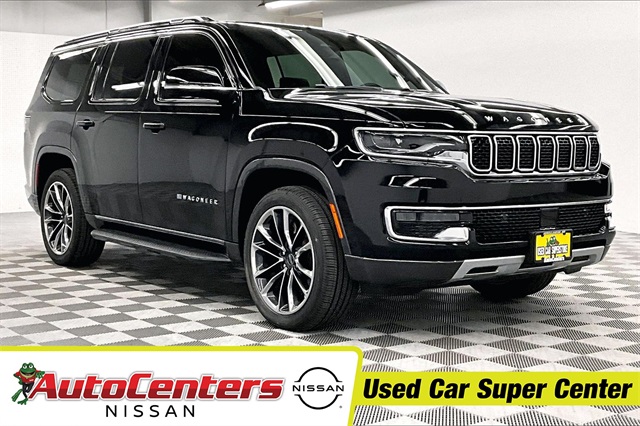 2022 Jeep Wagoneer Series II's photo