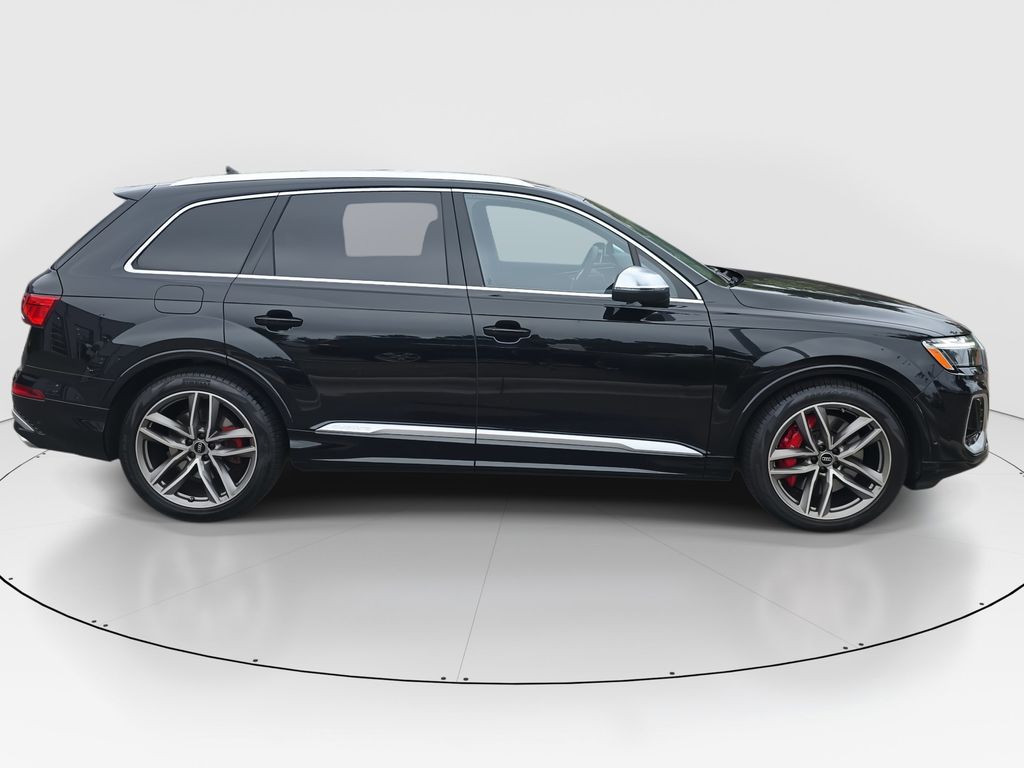 2025 Audi SQ7 Prestige photo 2