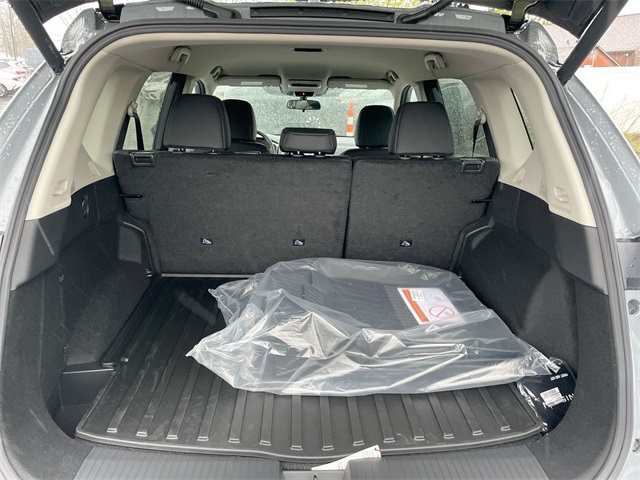 2025 Nissan Rogue SV photo 28