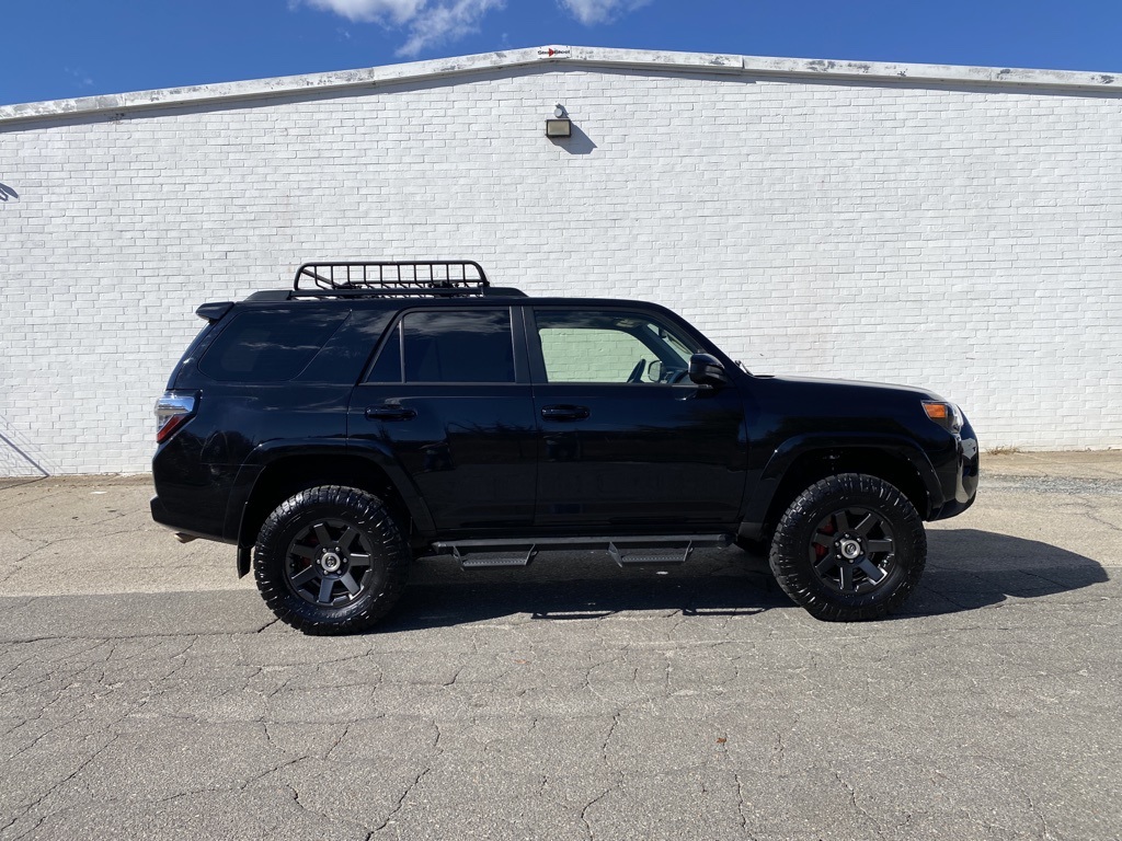 2021 Toyota 4Runner Trail's photo